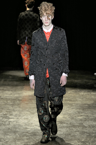 Comme des Garcons / - 2011-2012